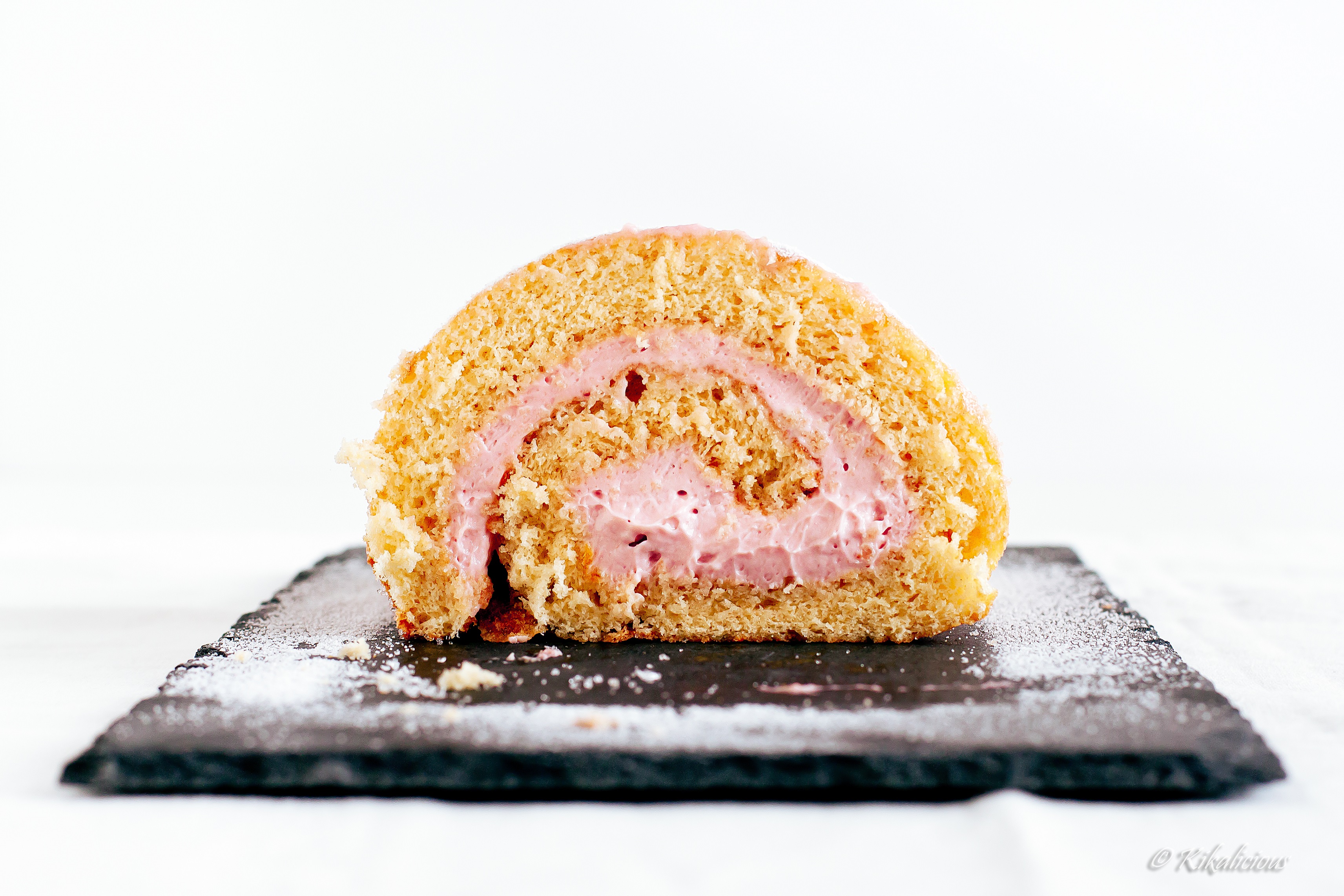 Strawberries 'n' Cream Cake Roll  Rolo c/ Creme&Morangos – Page 2